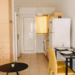 Apartman House, Nirvana Ii,