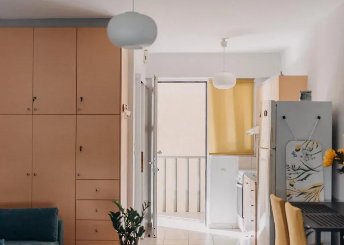 Apartament House, Nirvana Ii,