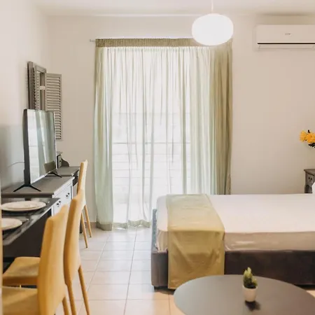 Apartment House, Nirvana Ii, Patras