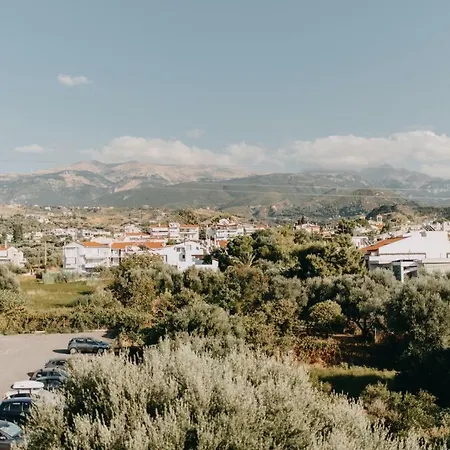 House, Nirvana Ii, דירה