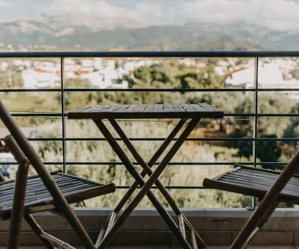 Apartman House, Nirvana Ii, *